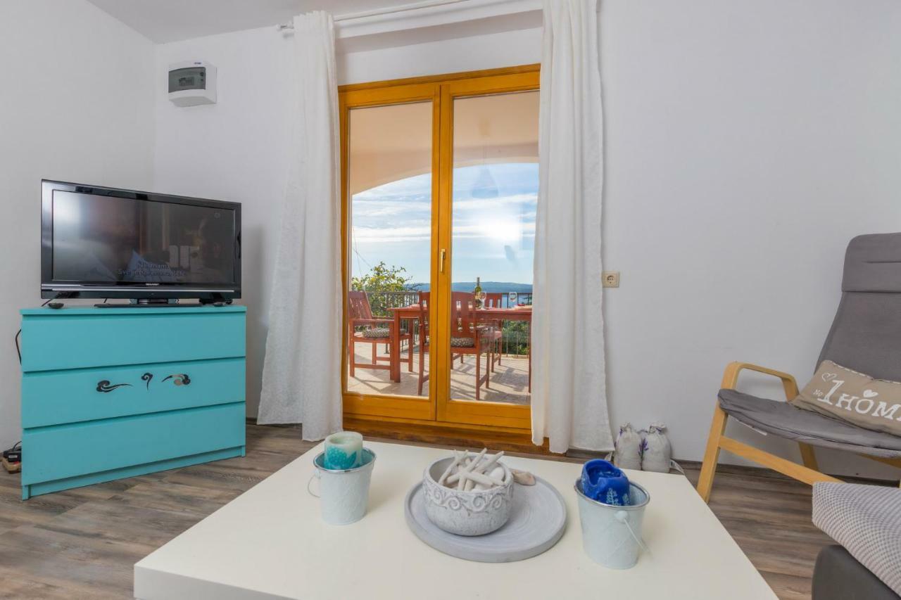 קריקווניצה Apartments Maris מראה חיצוני תמונה