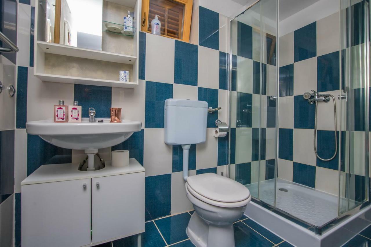 קריקווניצה Apartments Maris מראה חיצוני תמונה