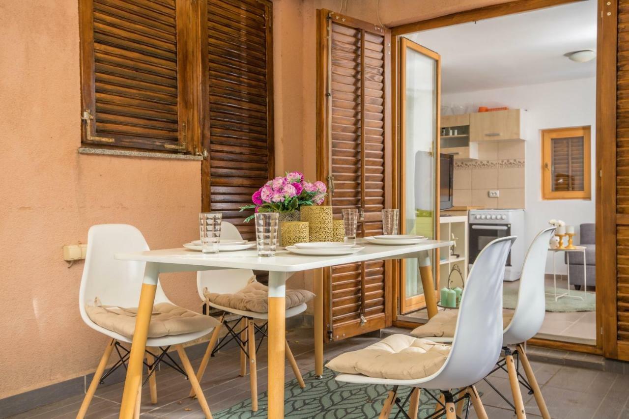 קריקווניצה Apartments Maris מראה חיצוני תמונה